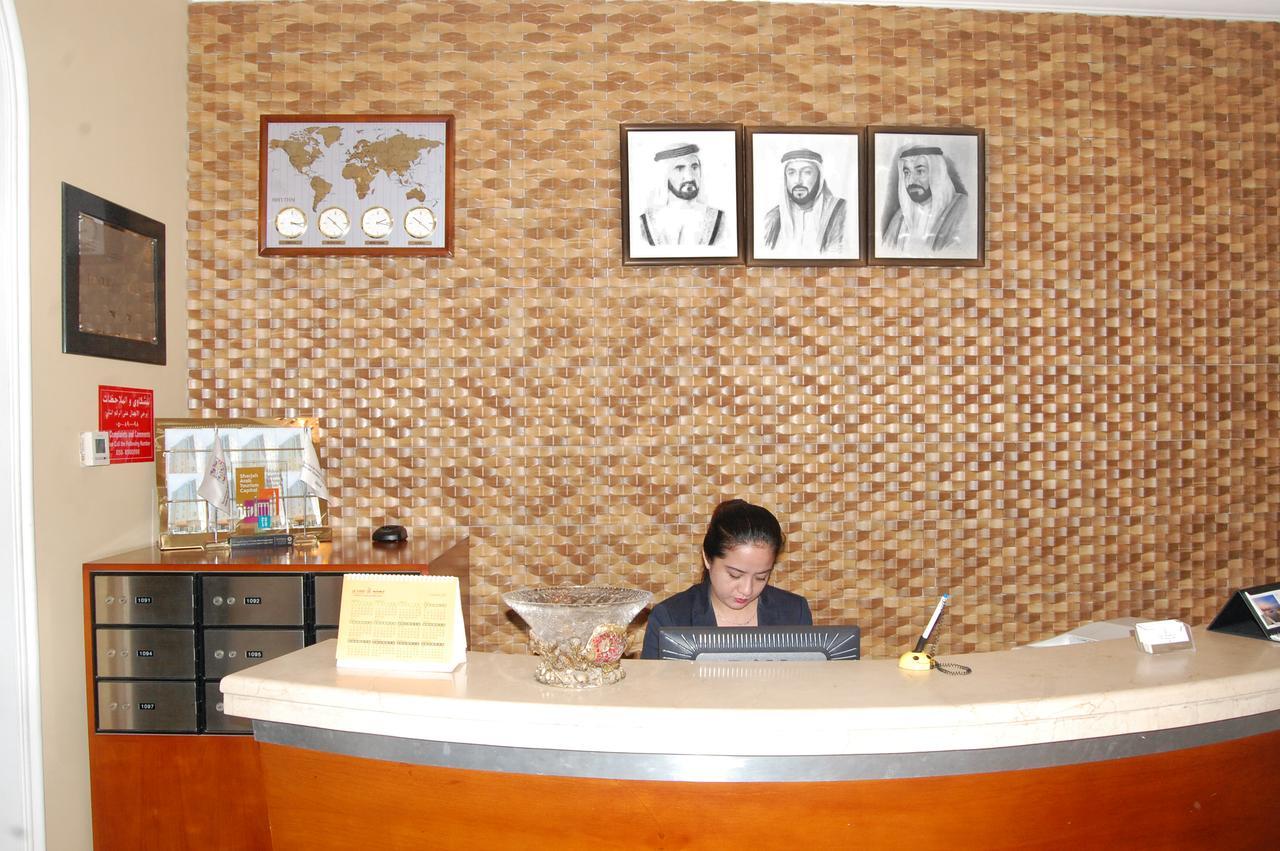 Al Amwaj Hotel Шарджа Екстериор снимка
