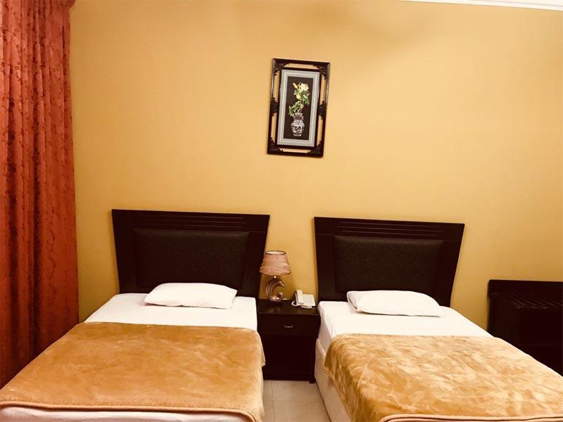 Al Amwaj Hotel Шарджа Екстериор снимка